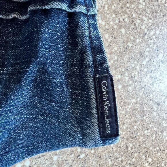 Calvin Klein Jeans ~ Denim Skirt ~ Size 8 ~ Vintage - Picture 3 of 4